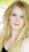 Ayvianna Snow