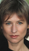 Коринна Харфух